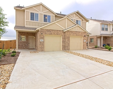 555 White Steppe Way - Photo Thumbnail 1