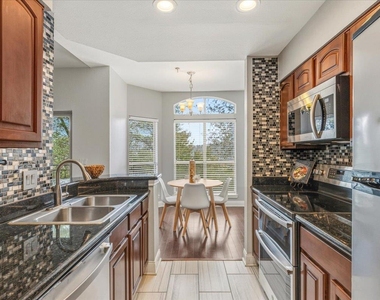 6000 Shepherd Mountain Cv - Photo Thumbnail 9