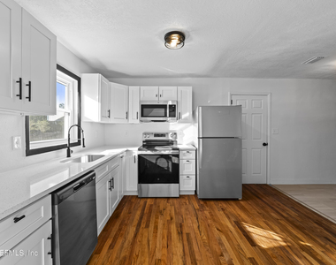 2389 Hilly Road - Photo Thumbnail 1