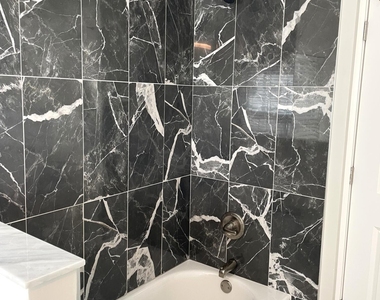 62 Dumas Street - Photo Thumbnail 9