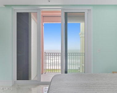 200 Ocean Crest Drive - Photo Thumbnail 56