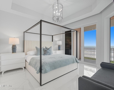 200 Ocean Crest Drive - Photo Thumbnail 32
