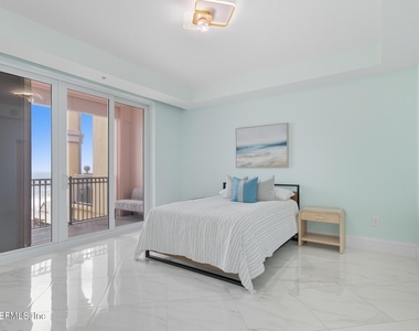 200 Ocean Crest Drive - Photo Thumbnail 49