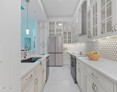200 Ocean Crest Drive - Photo Thumbnail 11