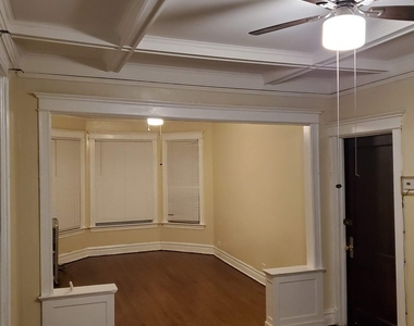 6221 S Laflin Street - Photo Thumbnail 6