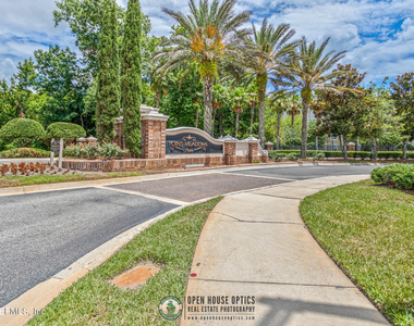 7801 Point Meadows Drive - Photo Thumbnail 31