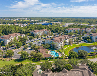 7801 Point Meadows Drive - Photo Thumbnail 41