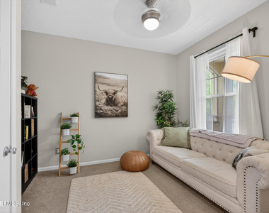 7801 Point Meadows Drive - Photo Thumbnail 17