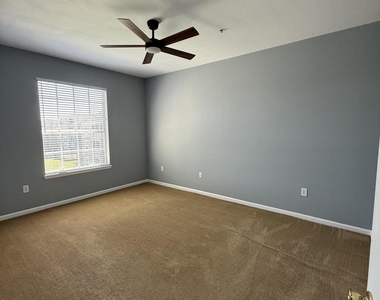 7990 Baymeadows Road - Photo Thumbnail 23