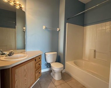 7990 Baymeadows Road - Photo Thumbnail 20