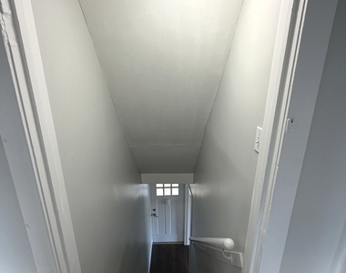 2209 Douglas Avenue - Photo Thumbnail 19
