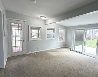 2209 Douglas Avenue - Photo Thumbnail 9