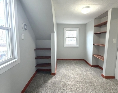 2209 Douglas Avenue - Photo Thumbnail 21
