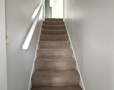 2209 Douglas Avenue - Photo Thumbnail 18
