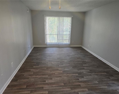 1717 Centra Villa Drive Sw - Photo Thumbnail 4