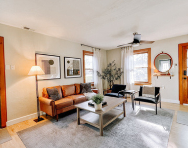 1116 Adelia Street - Photo Thumbnail 2