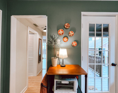 1116 Adelia Street - Photo Thumbnail 7