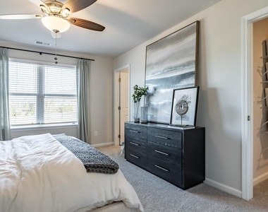 513 Kirkland Road - Photo Thumbnail 15