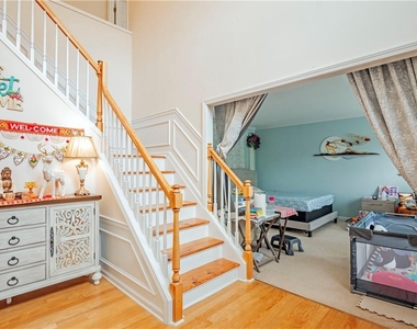 10910 Chatburn Way - Photo Thumbnail 3
