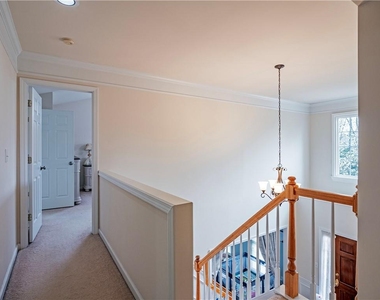 10910 Chatburn Way - Photo Thumbnail 14