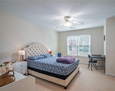 10910 Chatburn Way - Photo Thumbnail 18
