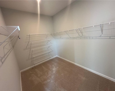 352 Skylar Court - Photo Thumbnail 22