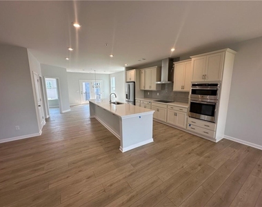 352 Skylar Court - Photo Thumbnail 10