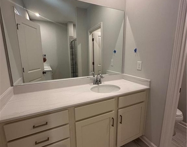 352 Skylar Court - Photo Thumbnail 17