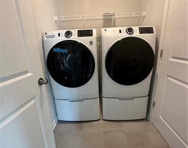 352 Skylar Court - Photo Thumbnail 25