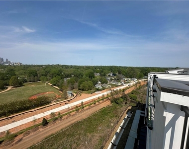 352 Skylar Court - Photo Thumbnail 32