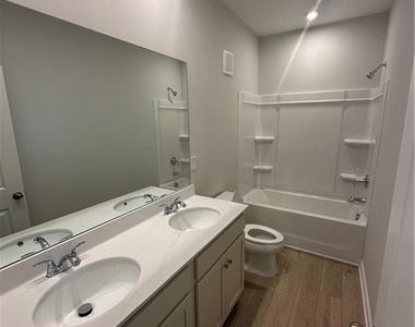 352 Skylar Court - Photo Thumbnail 26