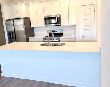 2272 Barbera Drive - Photo Thumbnail 2