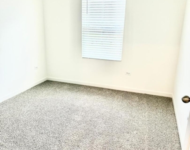 2272 Barbera Drive - Photo Thumbnail 13