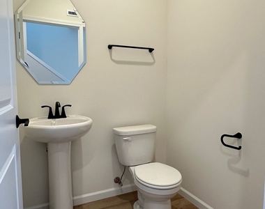 5955 Hawkweed Drive - Photo Thumbnail 20