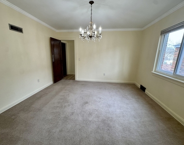 234 E Plesant Street - Photo Thumbnail 2
