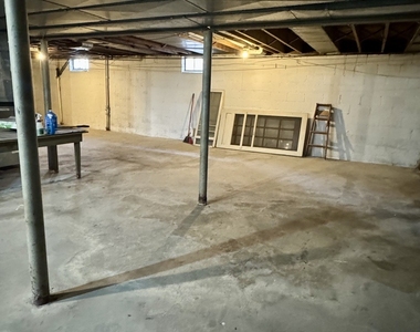 234 E Plesant Street - Photo Thumbnail 15