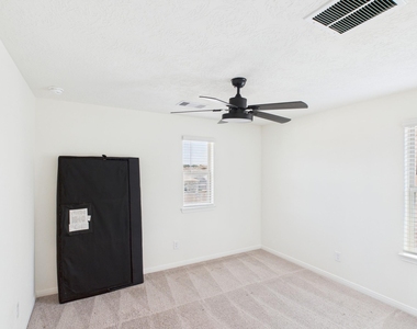 15643 Fellswood Drive - Photo Thumbnail 17
