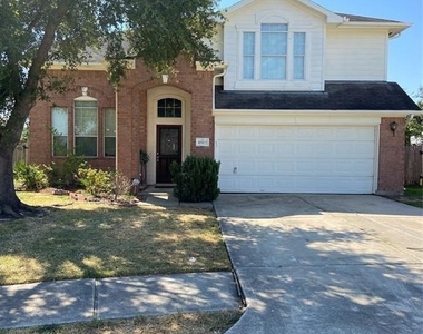18107 Flower Grove Court - Photo Thumbnail 10