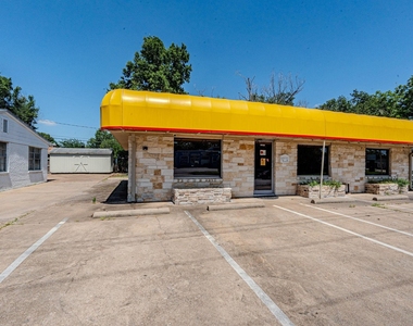 2125 Strawberry Road - Photo Thumbnail 1