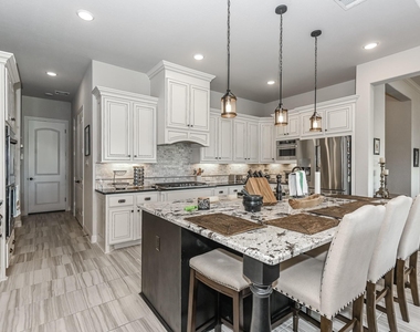 6110 Meadow Bluff Court - Photo Thumbnail 8