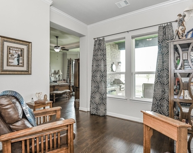 6110 Meadow Bluff Court - Photo Thumbnail 15