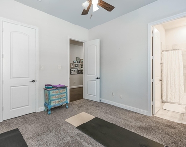 6110 Meadow Bluff Court - Photo Thumbnail 18