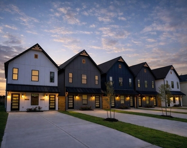 8013 Cora Street - Photo Thumbnail 18