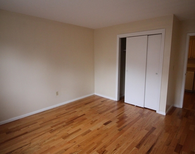 73 East Broadway - Photo Thumbnail 7