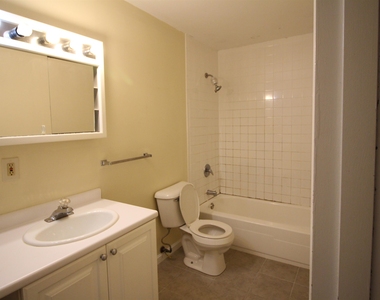 73 East Broadway - Photo Thumbnail 11