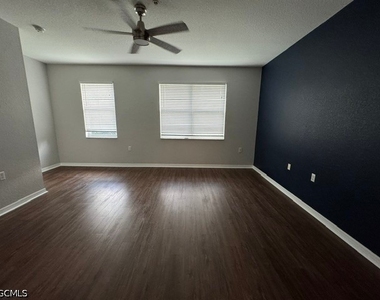 4380 Lazio Way - Photo Thumbnail 25
