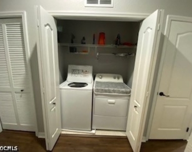4380 Lazio Way - Photo Thumbnail 20