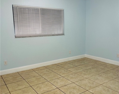 1406 Se 2nd Place - Photo Thumbnail 11