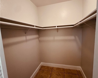 1406 Se 2nd Place - Photo Thumbnail 14