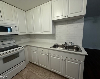 3616 Pearl Street - Photo Thumbnail 3